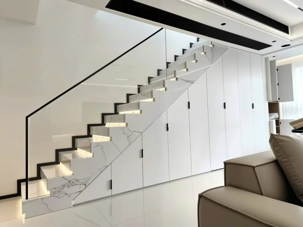 garde-corps d'escalier en verre